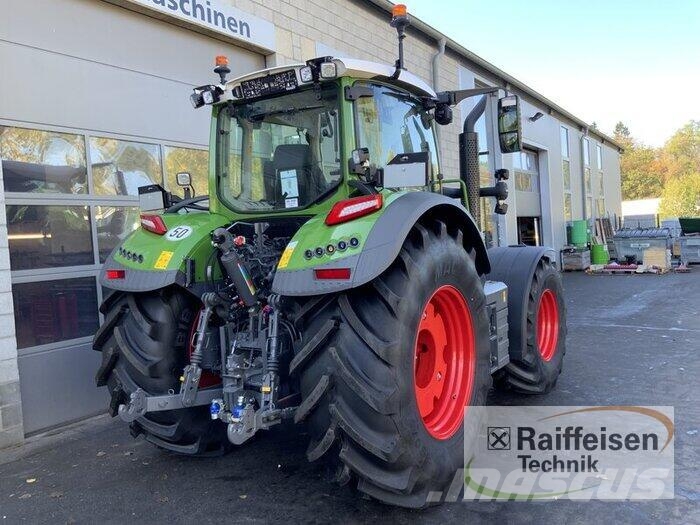 Fendt 620 Vario الجرارات