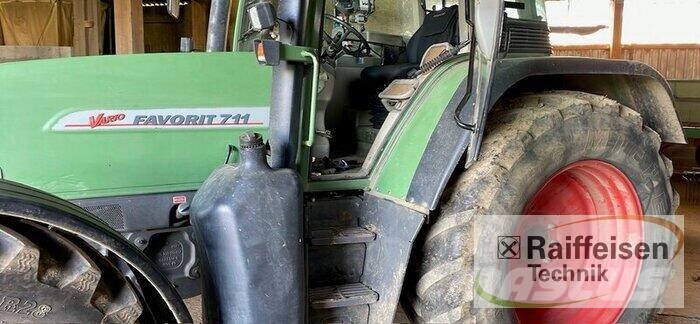 Fendt 711 Traktoren
