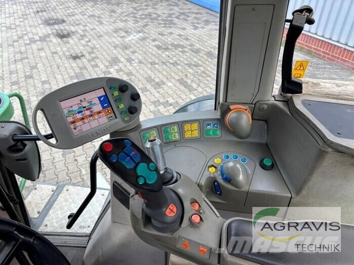 Fendt 712 VARIO الجرارات