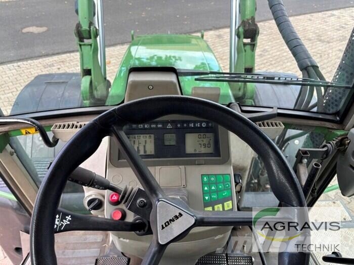 Fendt 712 VARIO الجرارات