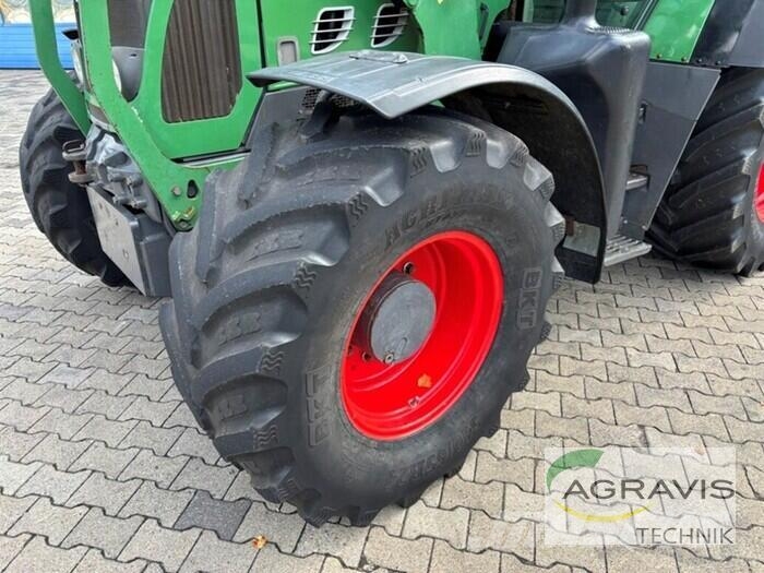 Fendt 712 VARIO الجرارات