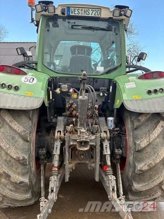 Fendt 718 S4 Profi Plus Traktorit