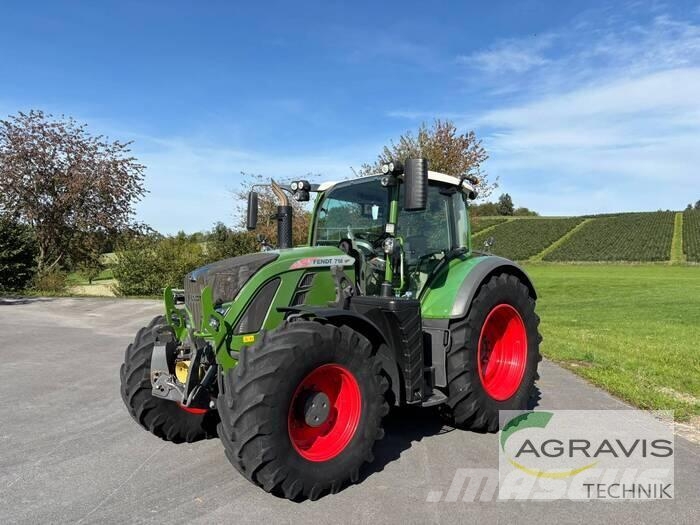 Fendt 718 VARIO S4 Traktori