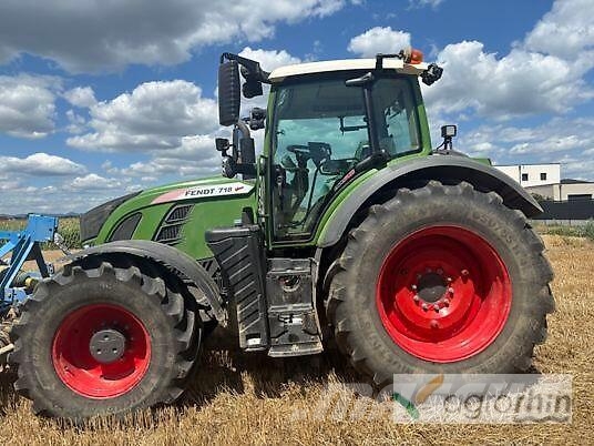 Fendt 718 VARIO S4 PROFI PLUS Tractores