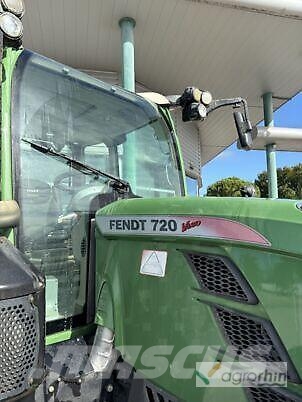 Fendt 720 PROFI PLUS الجرارات