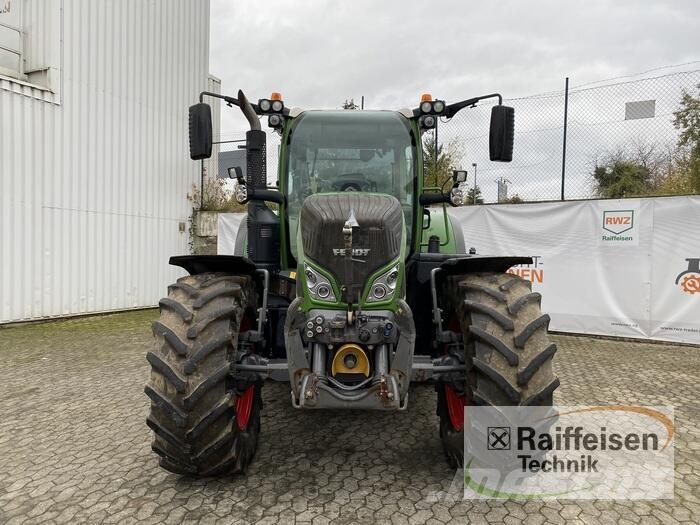 Fendt 724 Vario gebraucht 拖拉机/农用车