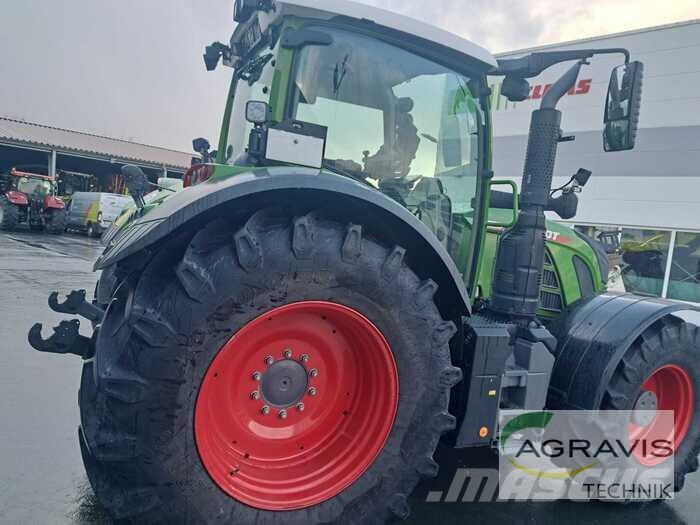 Fendt 724 VARIO GEN-6 Tractors