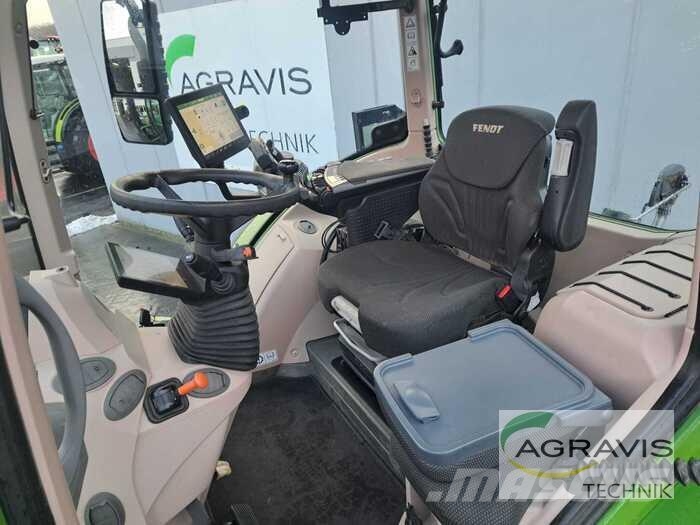 Fendt 724 VARIO GEN-6 Tractors