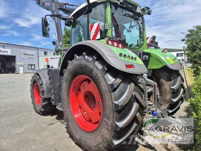 Fendt 724 VARIO GEN-6 Trattori