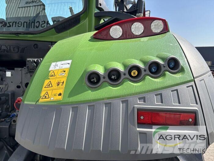 Fendt 724 VARIO GEN-6 Profi+ Setting2 Трактори