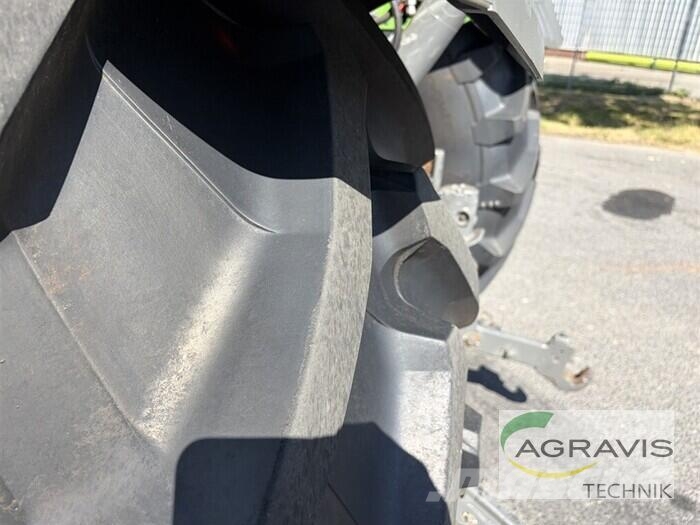 Fendt 724 VARIO GEN-6 Profi+ Setting 2 Tratores Agrícolas usados