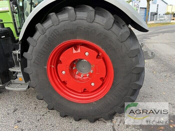 Fendt 724 VARIO GEN-6 Profi+ Setting2 Traktorer