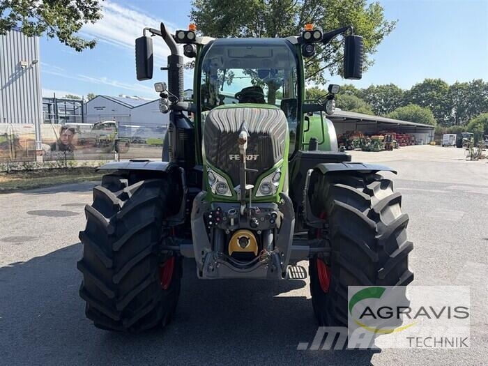 Fendt 724 VARIO GEN-6 Profi+ Setting 2 Tratores Agrícolas usados