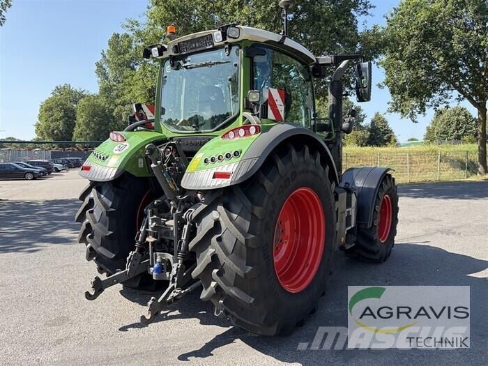 Fendt 724 VARIO GEN-6 Profi+ Setting 2 Tratores Agrícolas usados