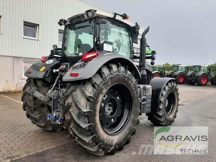 Fendt 724 VARIO GEN-7 Tratores Agrícolas usados