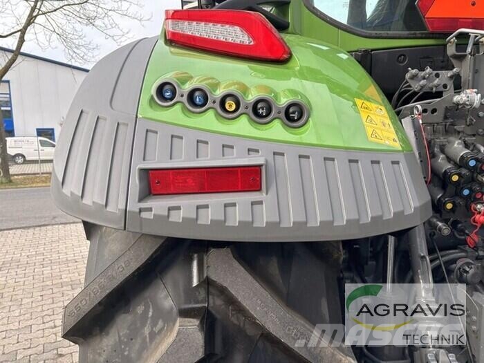 Fendt 724 VARIO GEN-7 Power+ Setting1 Tratores Agrícolas usados