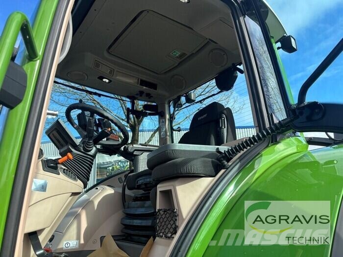 Fendt 724 VARIO GEN-7 Profi+ Setting2 Tratores Agrícolas usados
