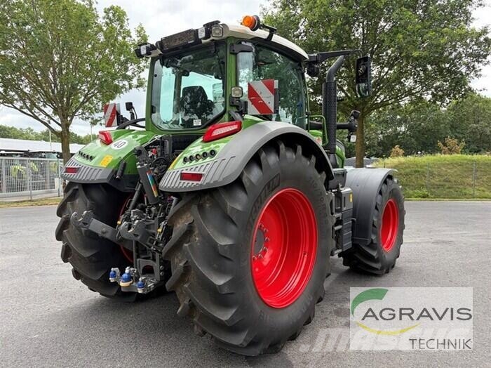 Fendt 724 VARIO GEN-7 Profi+ Setting 2 Tracteur