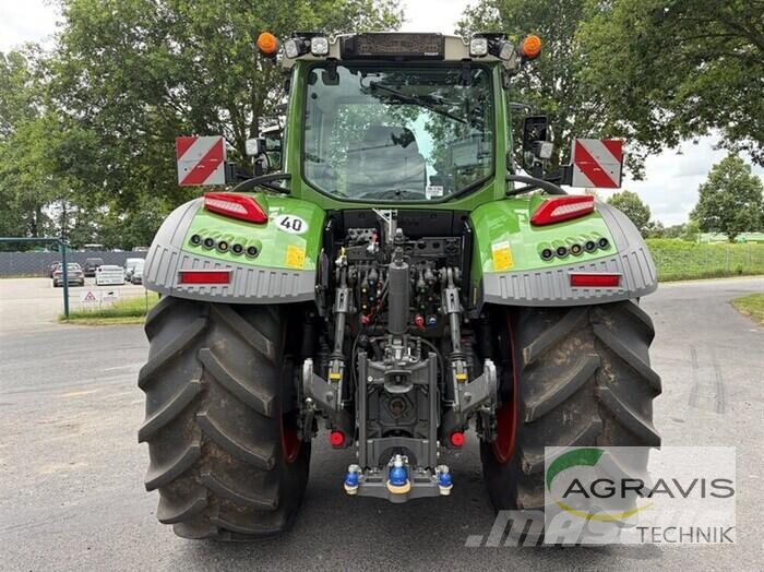 Fendt 724 VARIO GEN-7 Profi+ Setting 2 Tracteur