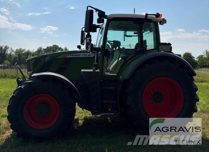 Fendt 724 VARIO S4 Τρακτέρ
