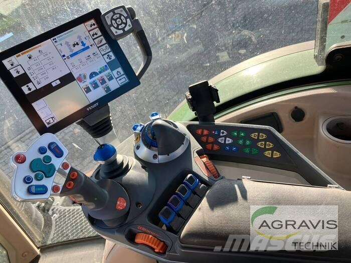 Fendt 724 VARIO S4 الجرارات