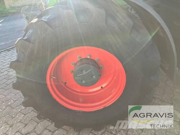 Fendt 724 VARIO S4 الجرارات