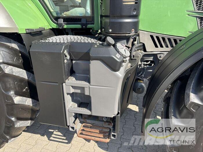 Fendt 724 VARIO S4 Profi Tractoren