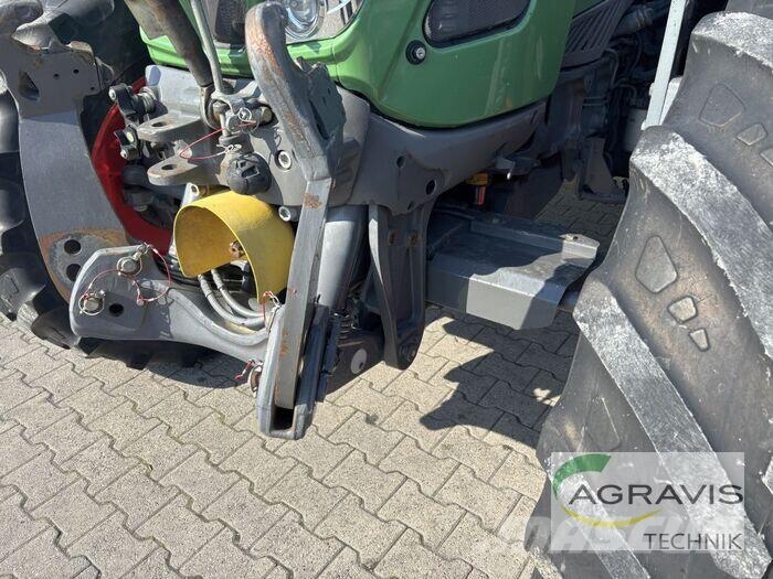 Fendt 724 VARIO S4 Profi Tractoren