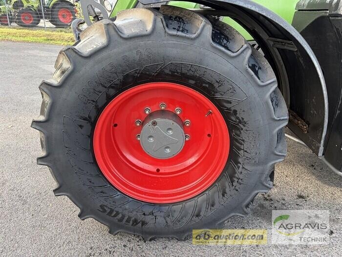 Fendt 724 VARIO S4 Profi Plus الجرارات