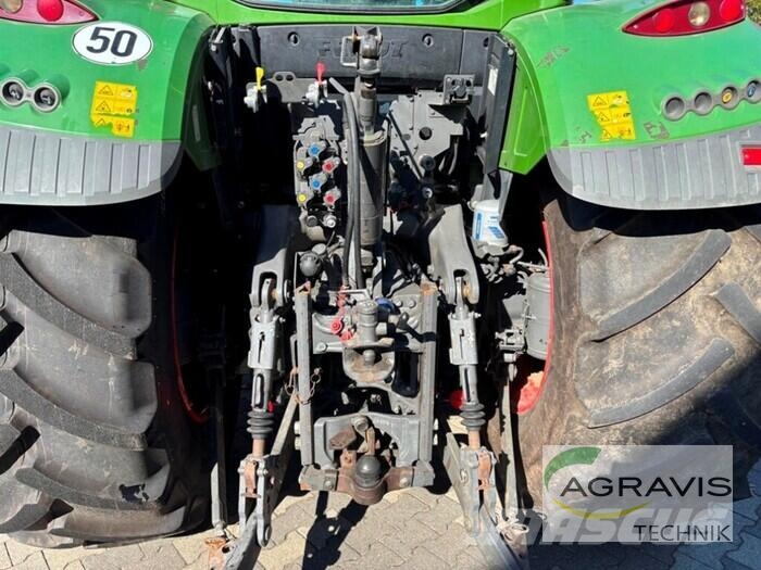 Fendt 724 VARIO S4 Profi Plus Traktorer