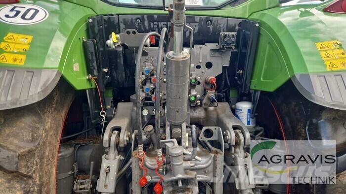 Fendt 724 VARIO S4 Profi Plus Tracteur