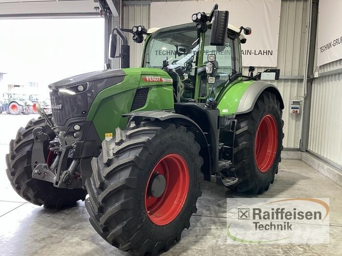 Fendt 726 Vario Gen7 Tractoren