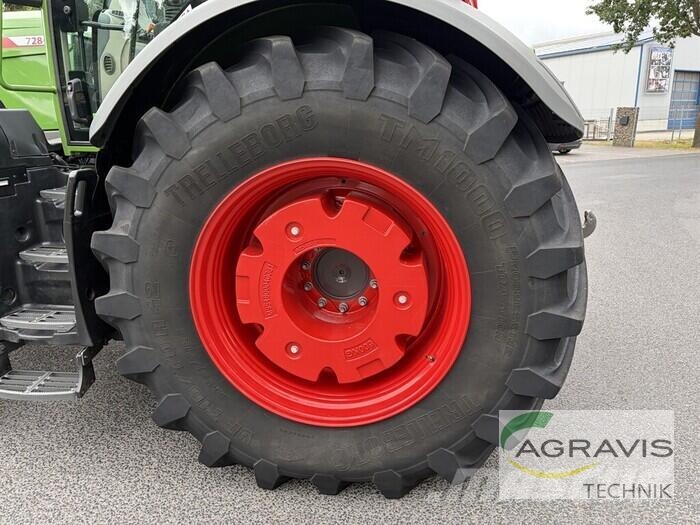 Fendt 728 VARIO GEN-7 Traktori