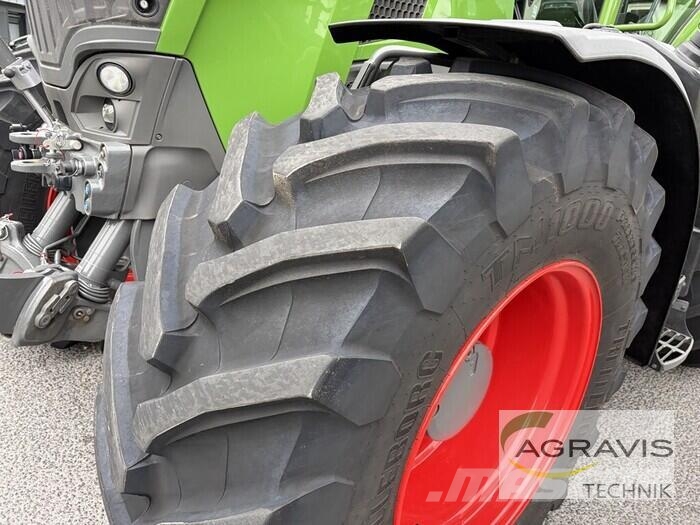 Fendt 728 VARIO GEN-7 Traktori