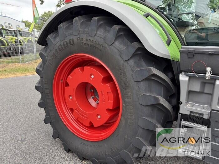 Fendt 728 VARIO GEN-7 Traktori