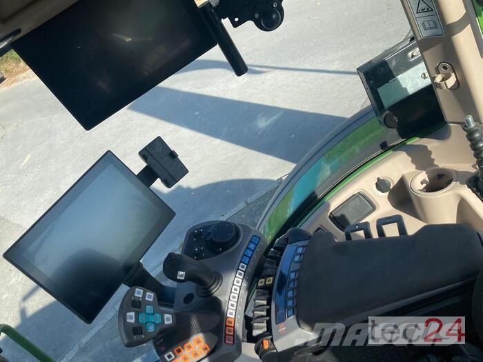 Fendt 728 VARIO GEN-7 Trattori