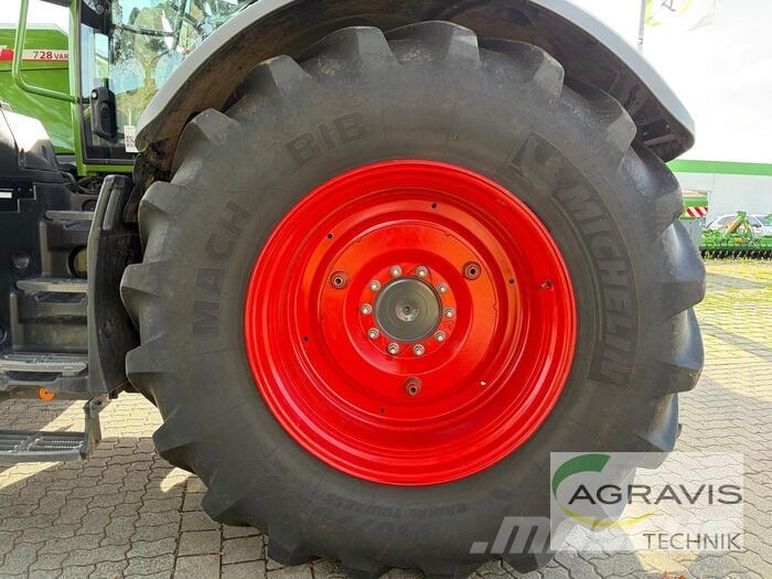 Fendt 728 VARIO GEN-7 الجرارات