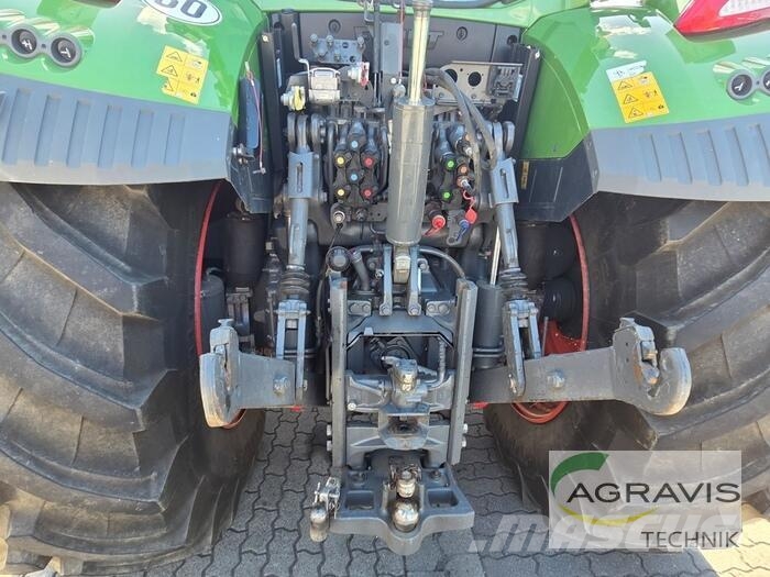 Fendt 728 VARIO GEN-7 Profi+ Setting2 Tractoren