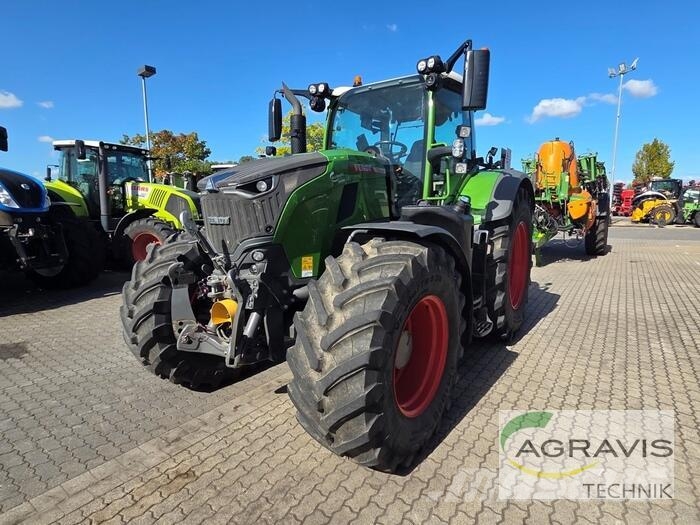 Fendt 728 VARIO GEN-7 Profi+ Setting2 Tractoren