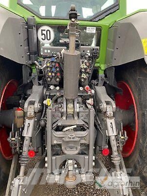 Fendt 824 PROFI PLUS Traktorit