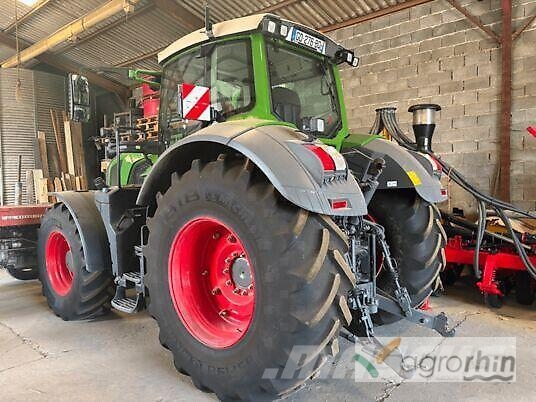 Fendt 824 PROFI PLUS RTK Trattori