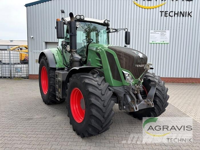 Fendt 824 VARIO S4 Profi Tractoren