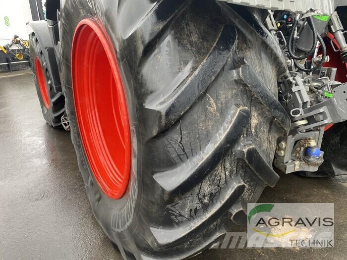 Fendt 826 VARIO S4 Profi Plus Traktorer