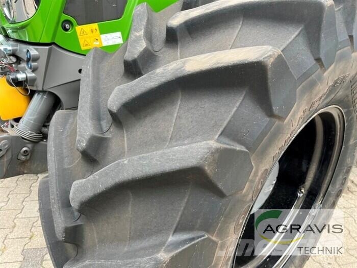 Fendt 826 VARIO S4 Profi Plus Tracteur