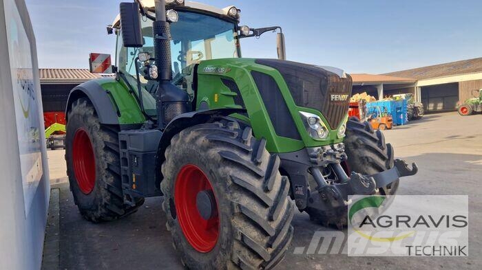 Fendt 826 VARIO S4 Profi Plus Traktoriai