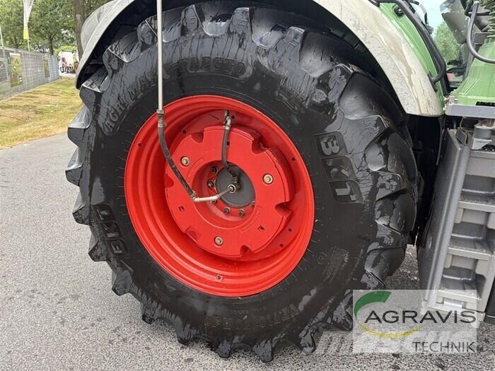 Fendt 826 VARIO SCR Profi mit Trimble-Lenksystem RTK Traktorer
