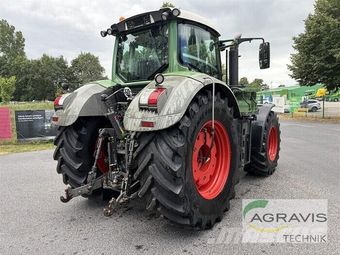 Fendt 826 VARIO SCR Profi mit Trimble-Lenksystem RTK Traktorer
