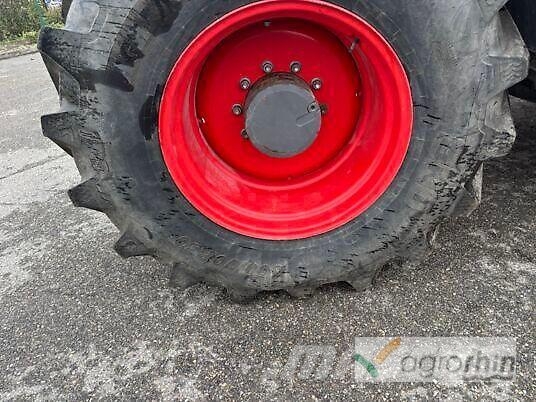 Fendt 828 S4 PROFI PLUS Traktorok