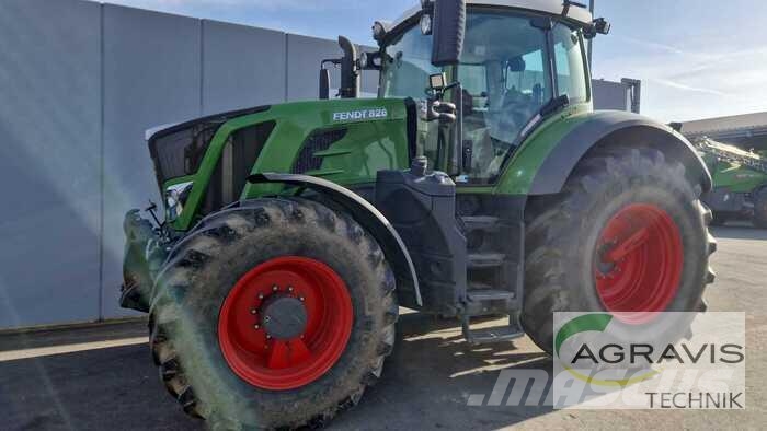 Fendt 828 VARIO S4 Tracteur