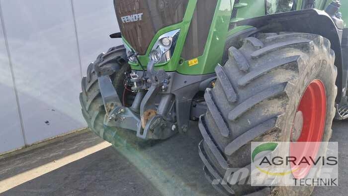 Fendt 828 VARIO S4 Tracteur